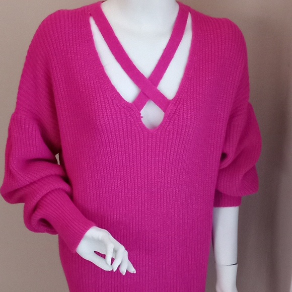 NWT EXPRESS HOT PINK SWEATER DRESS - Picture 2 of 4